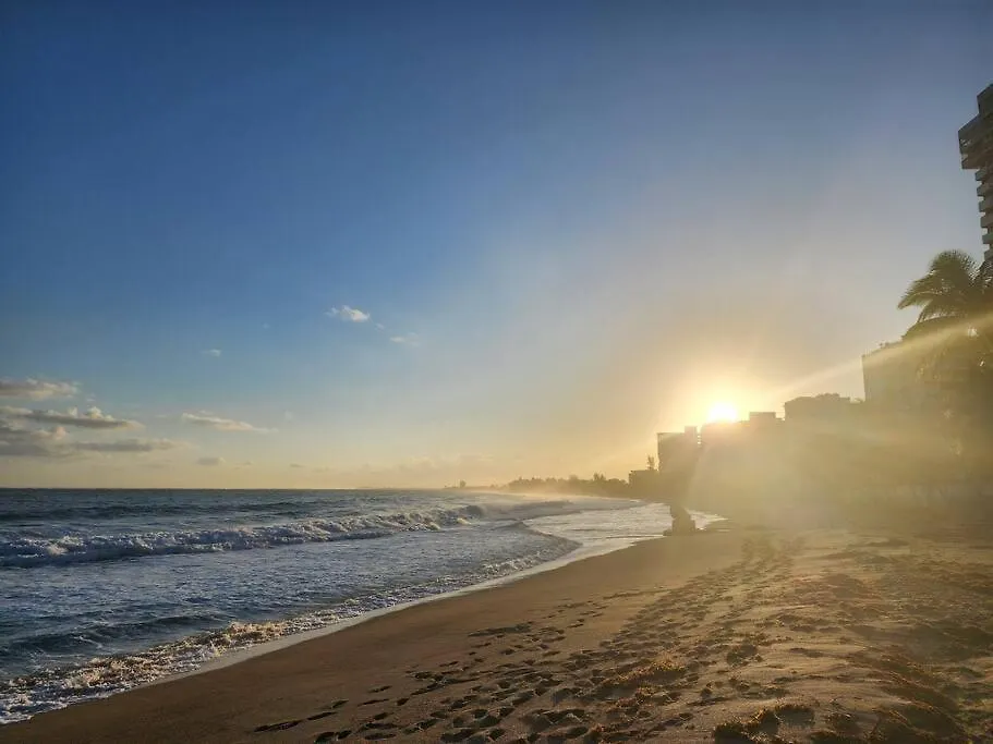Apartment Majestic 2-Bedroom Beachside Suite San Juan