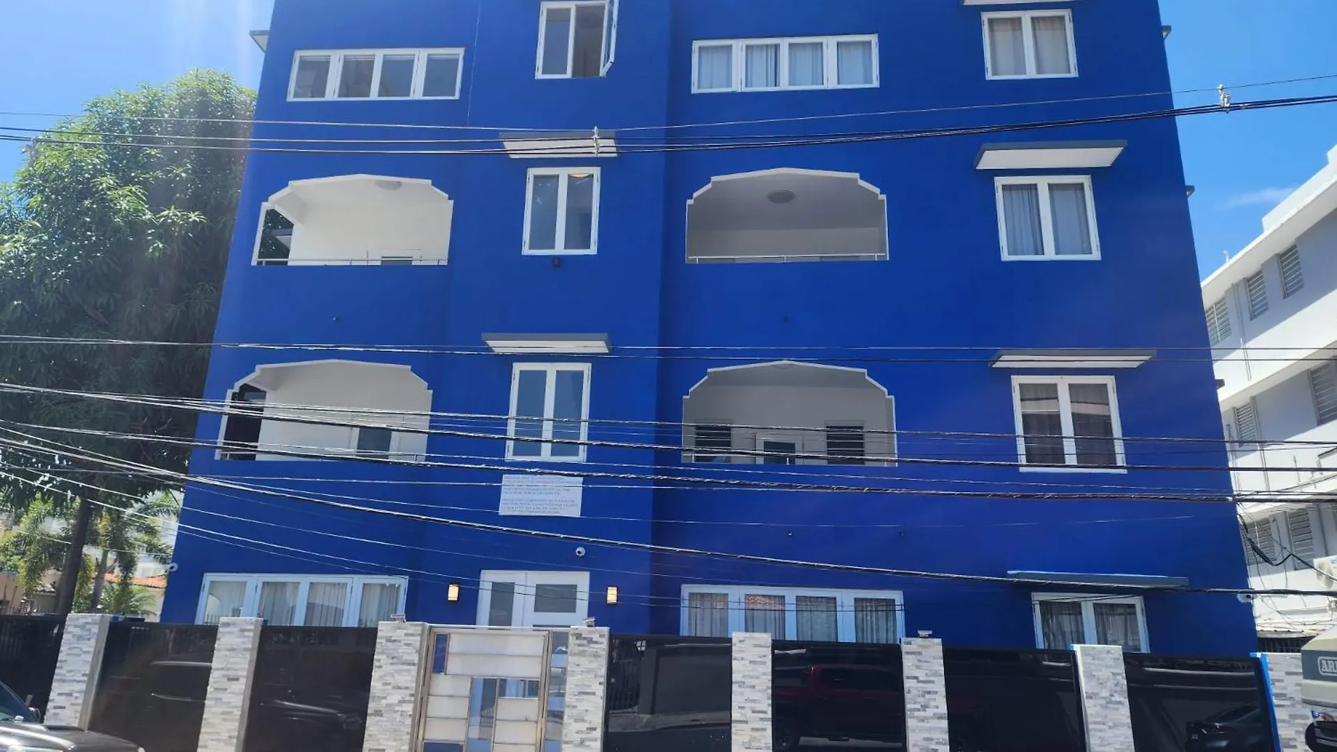 Majestic 2-Bedroom Beachside Suite San Juan Apartment